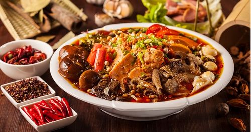 蜀地源牛肉冒菜加盟指南 加盟費用、代理條件及企業支持